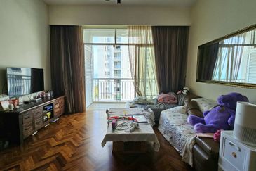Quayside Seafront Resort Condominium
