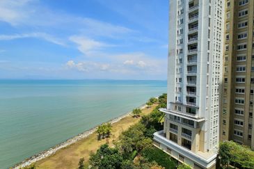 Quayside Seafront Resort Condominium