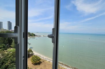 Quayside Seafront Resort Condominium