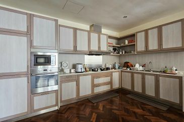 Quayside Seafront Resort Condominium