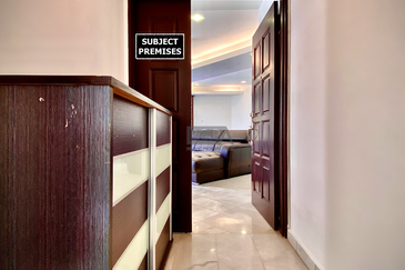 Marina Tower, Ratu Mutiara