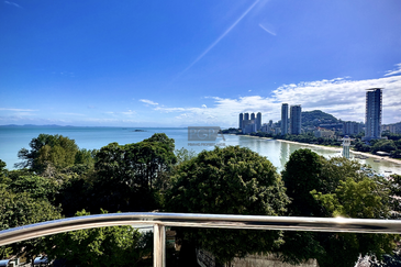 Marina Tower, Ratu Mutiara