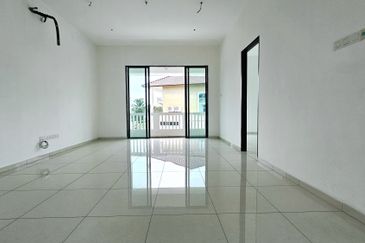 Dedaun, Bandar Cassia