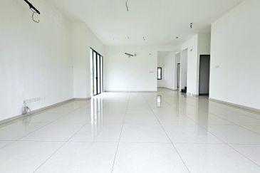 Dedaun, Bandar Cassia