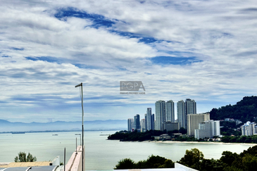 3-Storey Corner Terrace House at Shamrock Beach Villas, Batu Ferringhi, Penang. Original Condition
