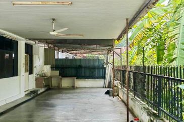 Taman Sri Indah, Batu Maung