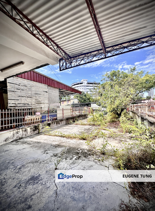 Double-Storey Terraced House on Persiaran Perak in George Town., Penang, Georgetown