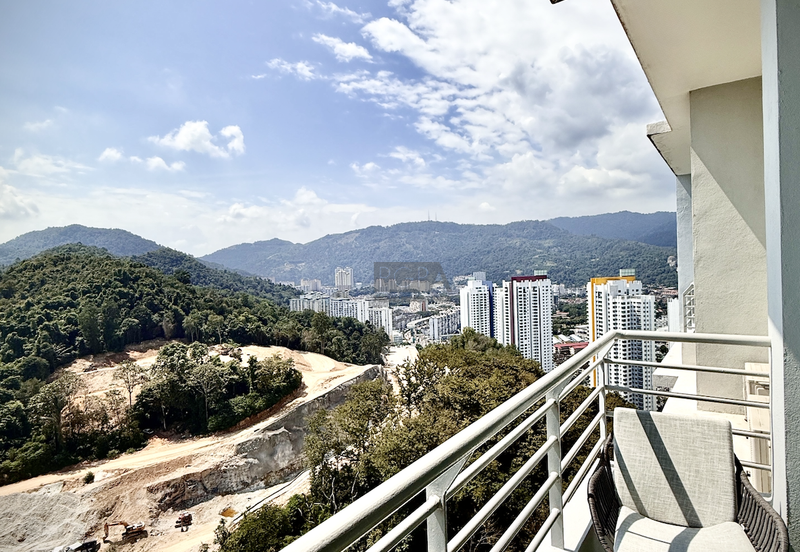 Boulevard Condominium