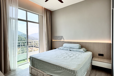 Boulevard Condominium