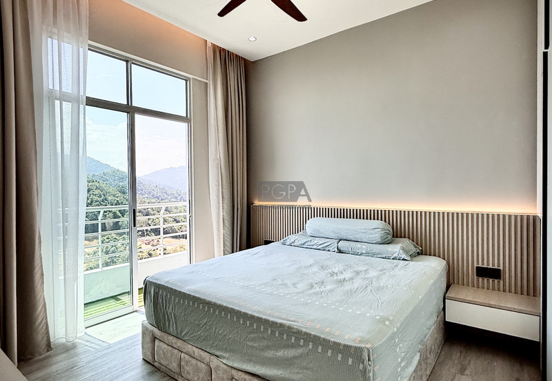 Boulevard Condominium