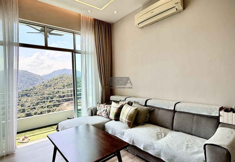 Boulevard Condominium