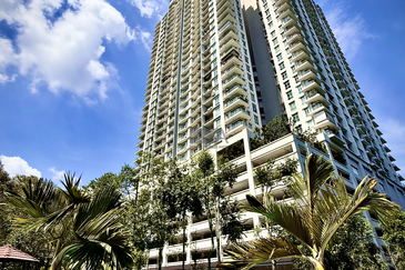 Boulevard Condominium