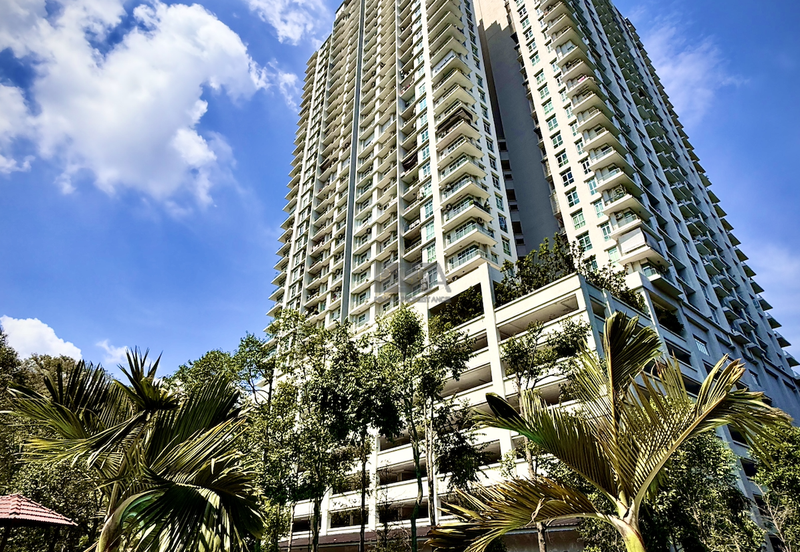 Boulevard Condominium