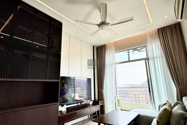 Boulevard Condominium