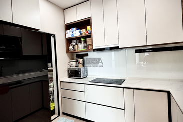 Boulevard Condominium