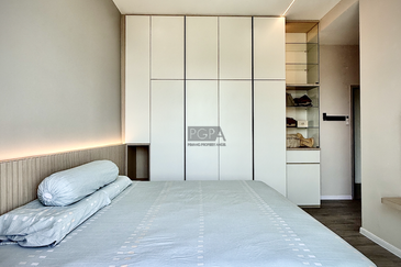 Boulevard Condominium