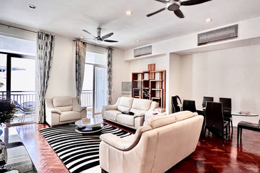 Quayside Seafront Resort Condominium