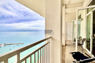 Quayside Seafront Resort Condominium