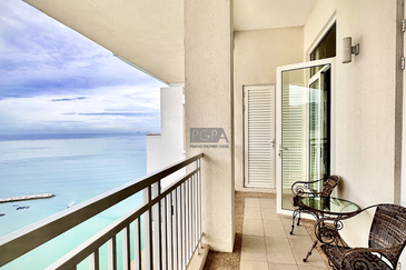 Quayside Seafront Resort Condominium