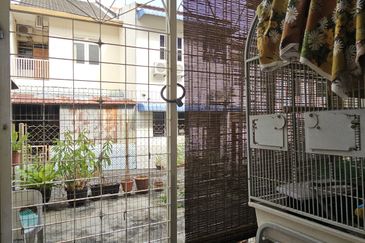 Cangkat Sungai Ara 7