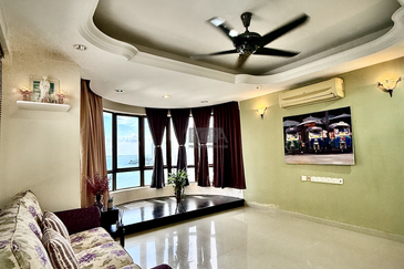 Twin Towers, Ratu Mutiara