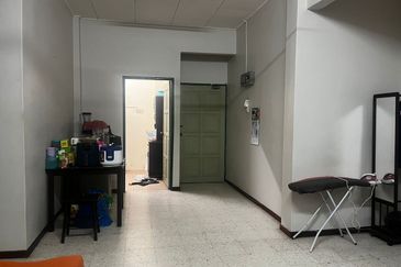 Gedung Heights Apartment