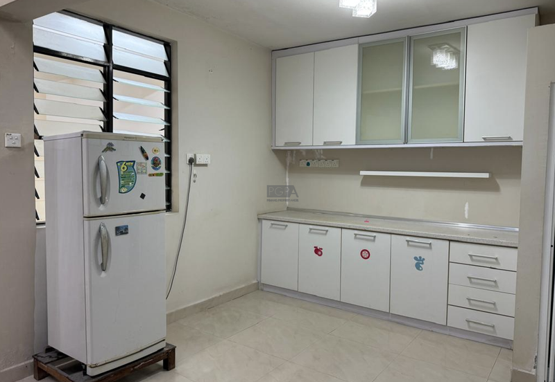 Cangkat Sungai Ara 1