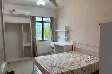 Cangkat Sungai Ara 1