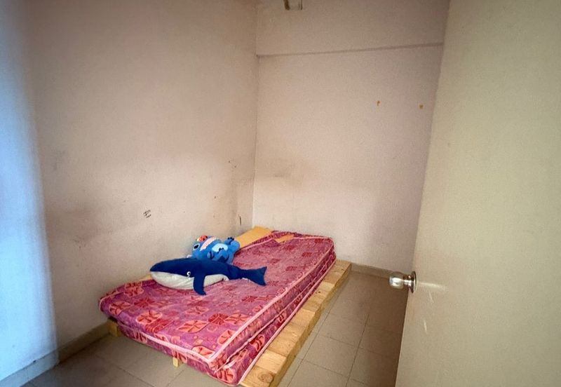 Taman Sri Pinang, Block 1, Low-Floor, Sungai Pinang, George Town, Penang