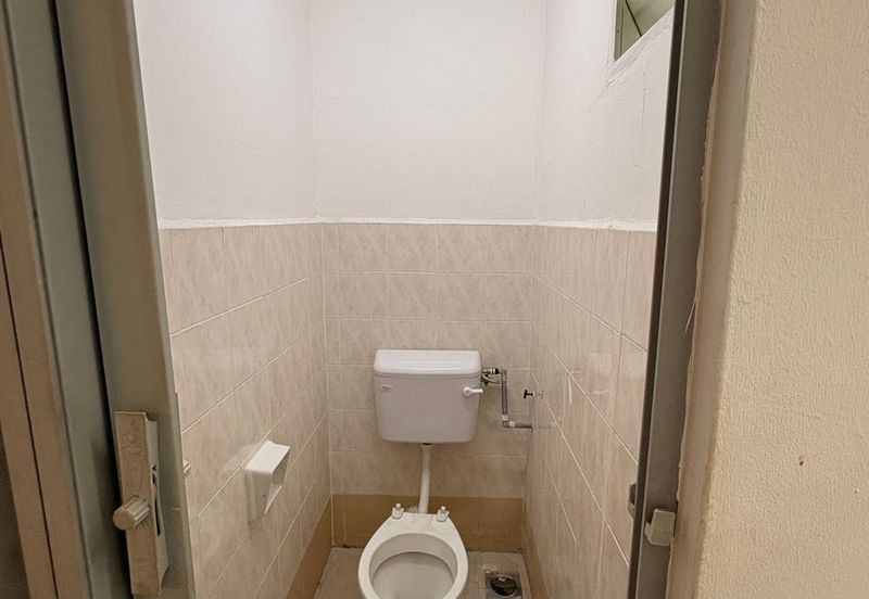 Taman Sri Pinang, Block 1, Low-Floor, Sungai Pinang, George Town, Penang