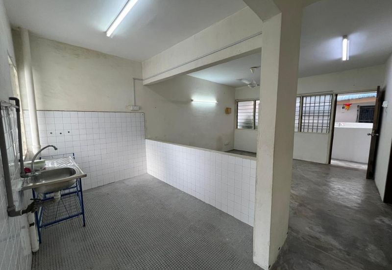 Taman Medan Penaga 77