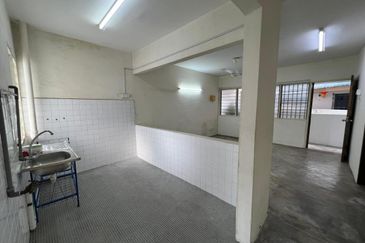 Taman Medan Penaga 77