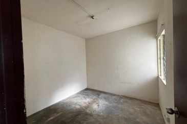 Taman Medan Penaga 77