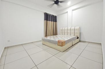 Delima Emas Apartment