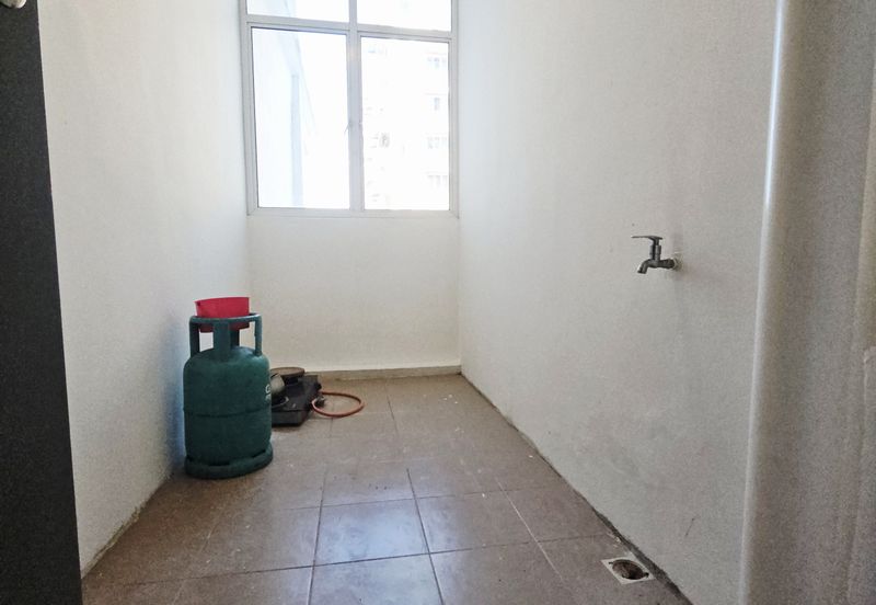 Delima Emas Apartment