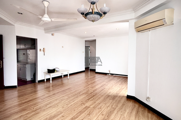 Marina Tower, Ratu Mutiara