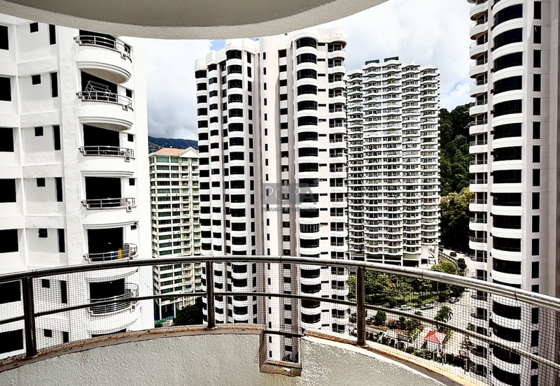 Marina Tower, Ratu Mutiara