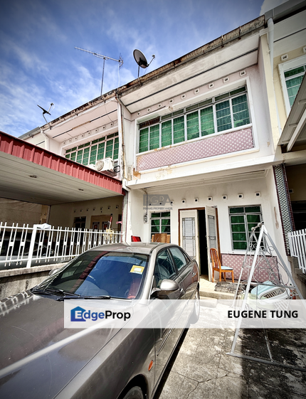 Double-Storey Terraced House on Jalan Kim Bian Aik in George Town., Penang, Georgetown