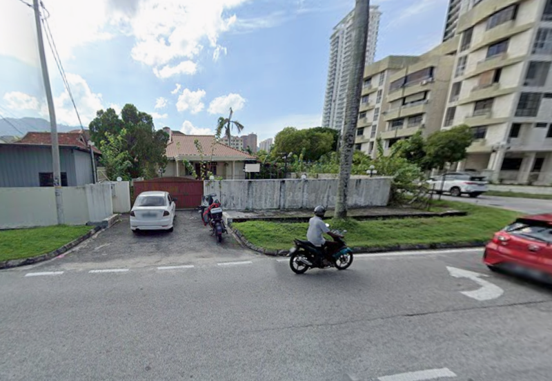 Prime Corner Bungalow on Codrington Avenue in Pulau Tikus.