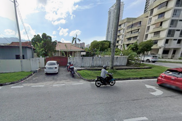 Prime Corner Bungalow on Codrington Avenue in Pulau Tikus.