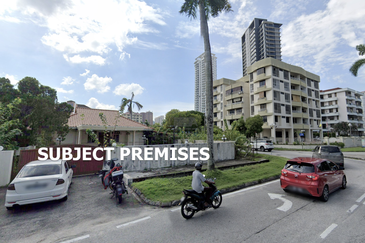 Prime Corner Bungalow on Codrington Avenue in Pulau Tikus.