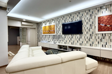 One One Eight (118 @ Island Plaza)