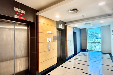 One One Eight (118 @ Island Plaza)