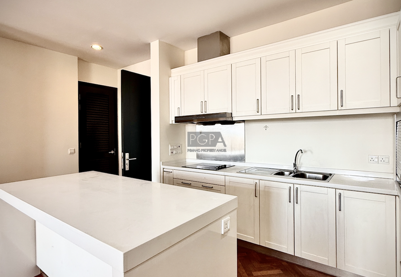 Quayside Seafront Resort Condominium