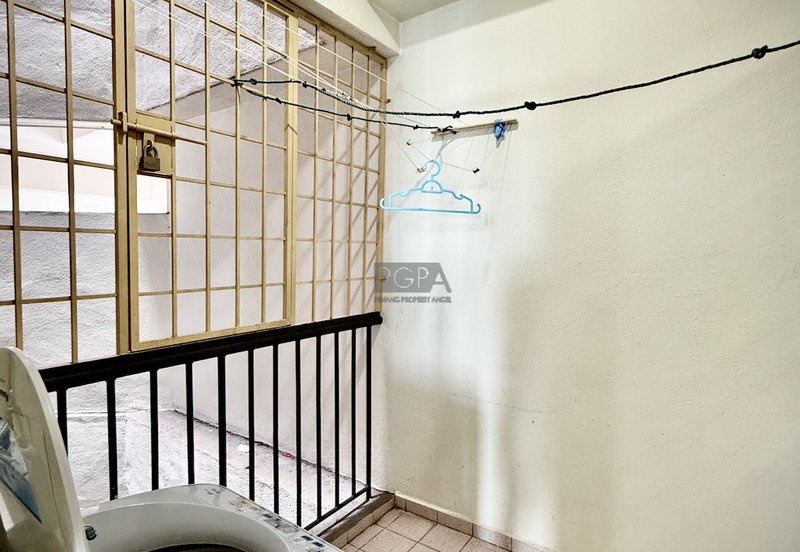 Coastal Tower, Ratu Mutiara