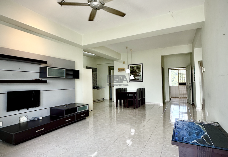 Coastal Tower, Ratu Mutiara