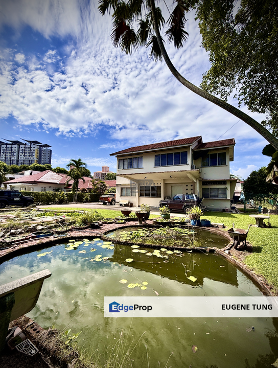 Charming Bungalow with Redevelopment Potential on Vermont Road in George Town., Penang, Georgetown