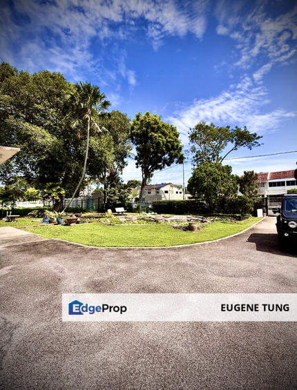 Charming Bungalow with Redevelopment Potential on Vermont Road in George Town., Penang, Georgetown