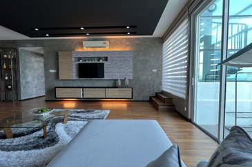 Summerton Condominium