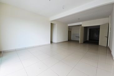 Royale Infinity @ Tambun Royale City